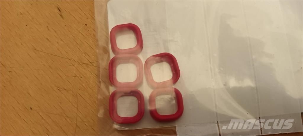 Log Max 5258536 Kabine i unutrašnjost