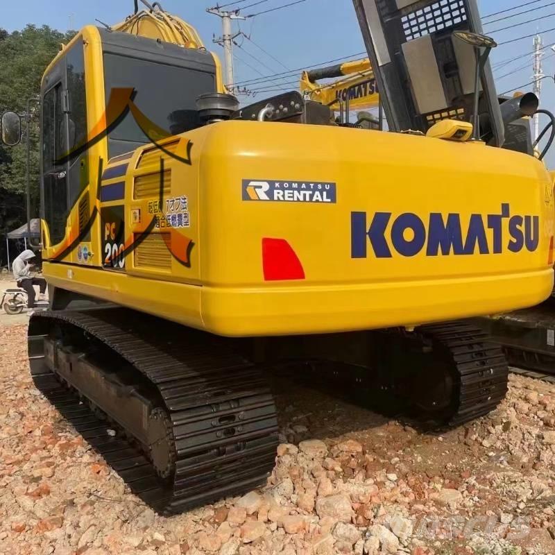 Komatsu PC 220 Bageri guseničari