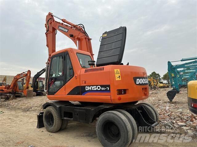 Doosan DH150W Bageri točkaši