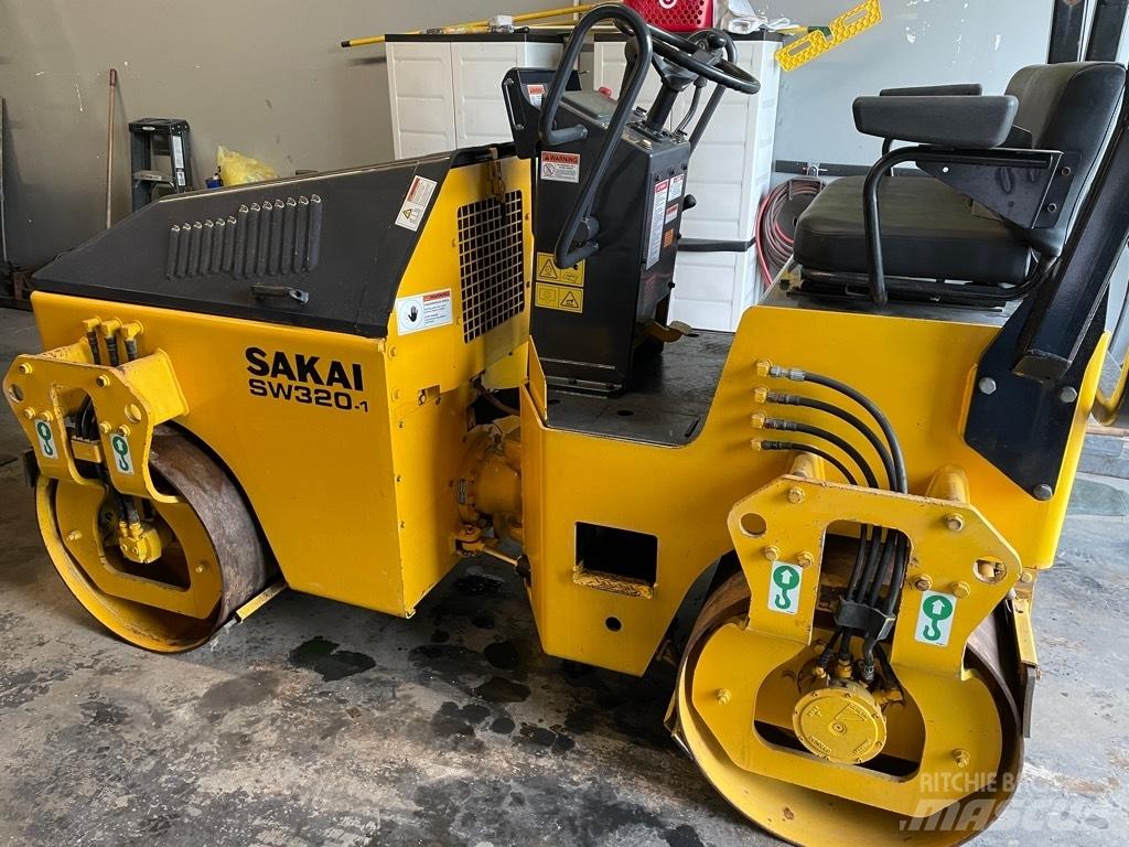 Sakai SW 320-1 Valjci sa duplim bubnjem