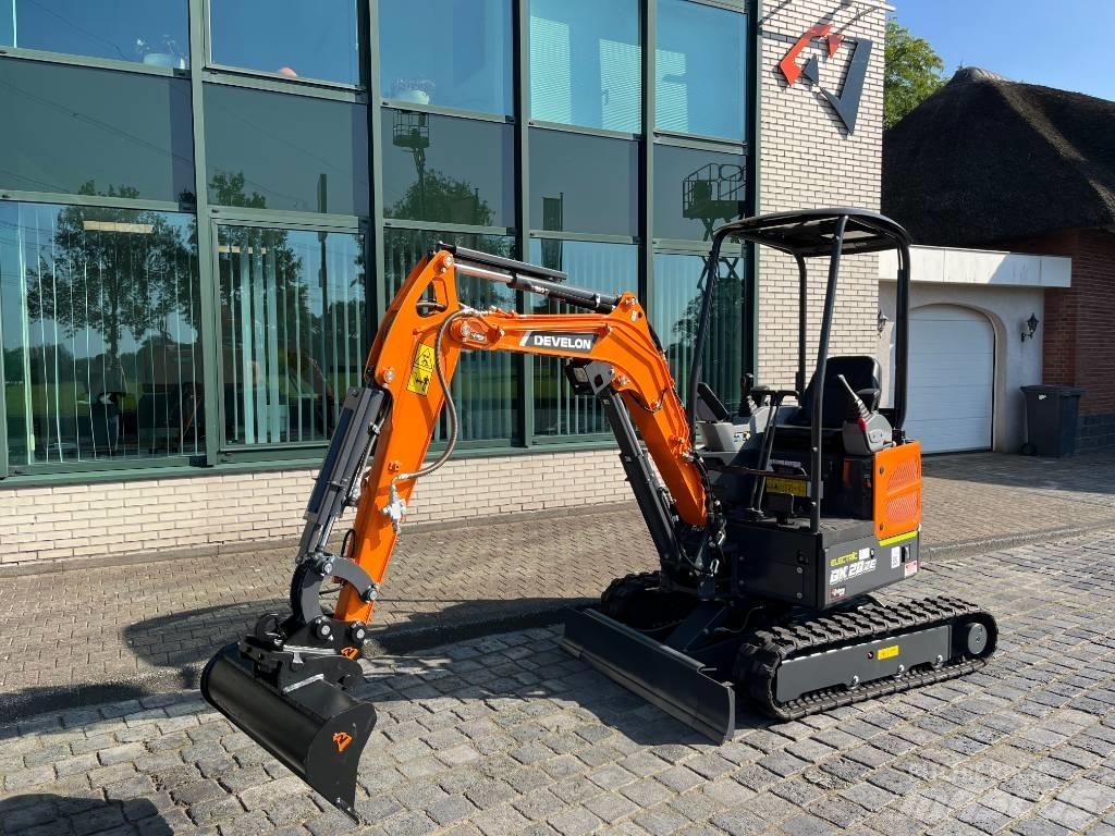 Develon DX 20 ZE Mini bageri < 7t