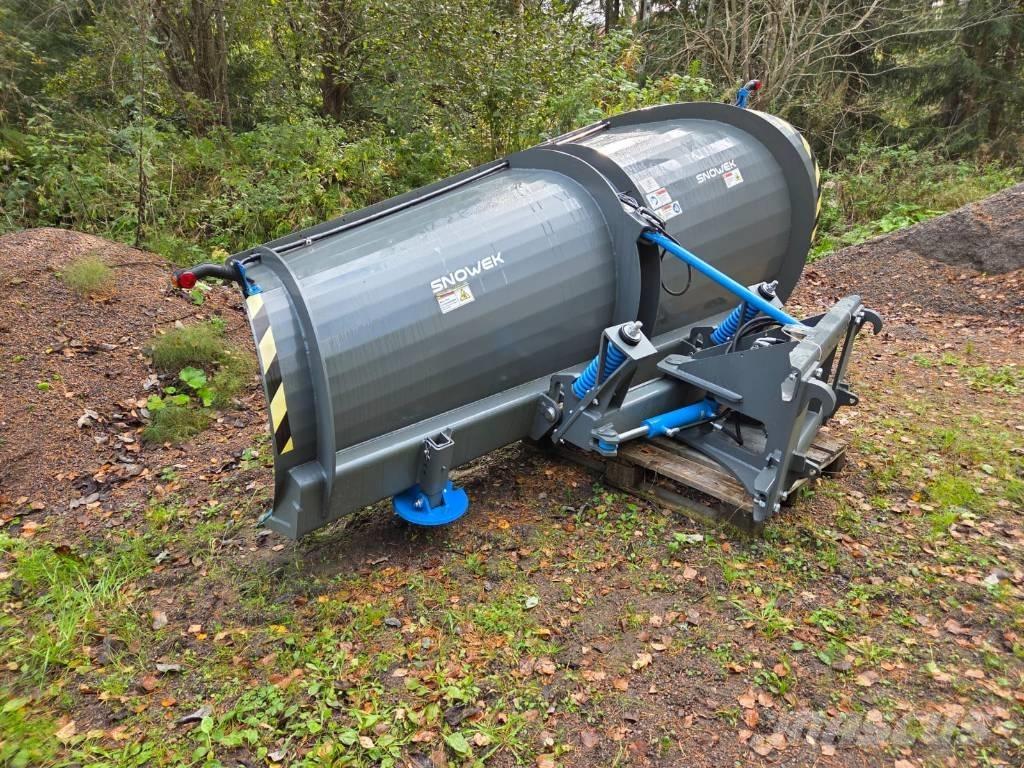 Snowek AA 320 Snežne daske i plugovi