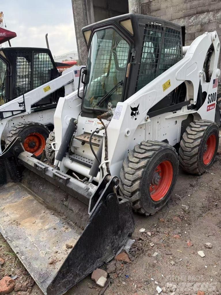 Bobcat S 300 Skid steer mini utovarivači