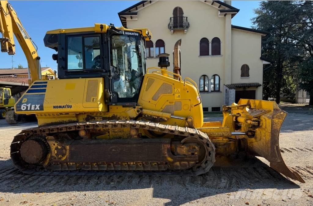 Komatsu D 61 EX-24 Buldožeri guseničari