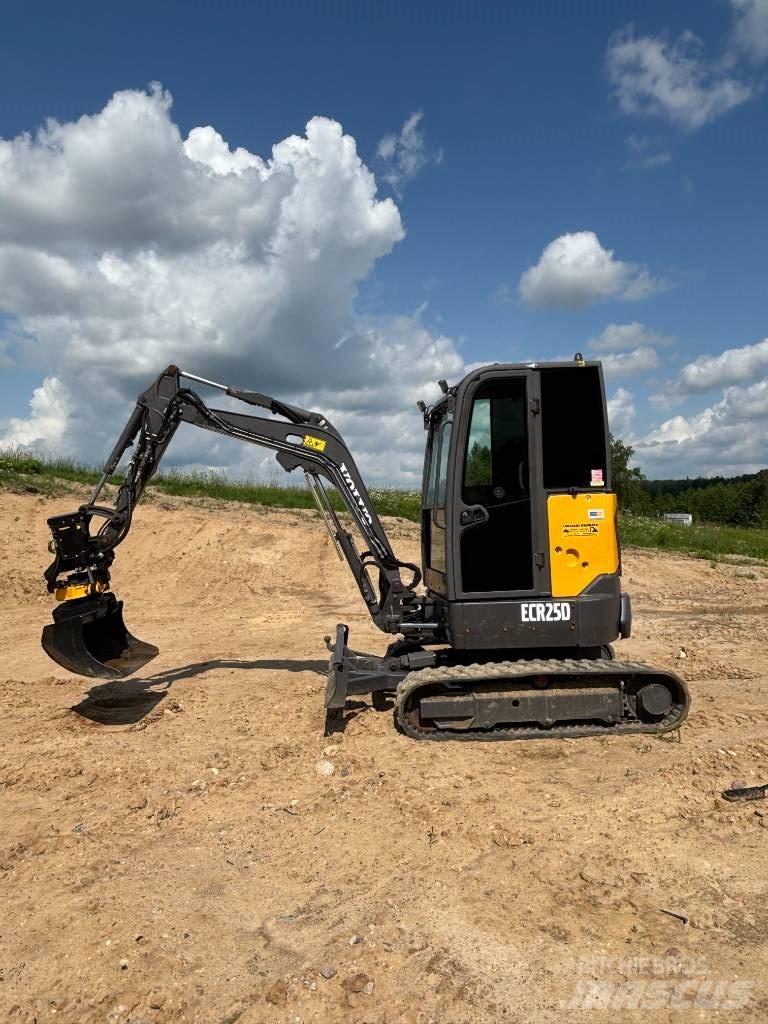Volvo ECR 25 D Mini bageri < 7t