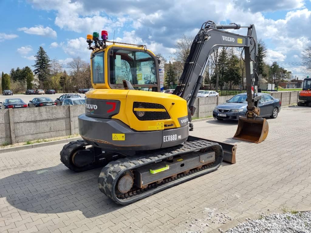 Volvo ECR 88 D Midi bageri 7t – 12t