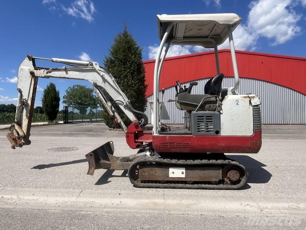 Takeuchi TB 016 Bageri guseničari