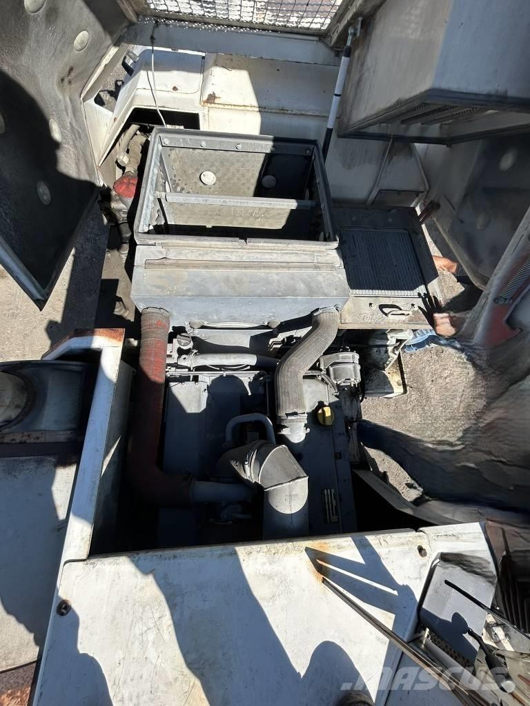 Wirtgen W 1200 F Freze za asfalt