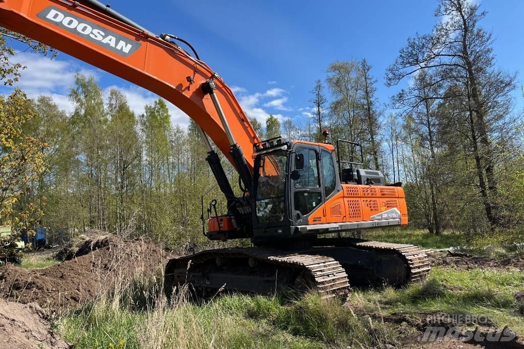 Doosan DX 420 LC Bageri guseničari