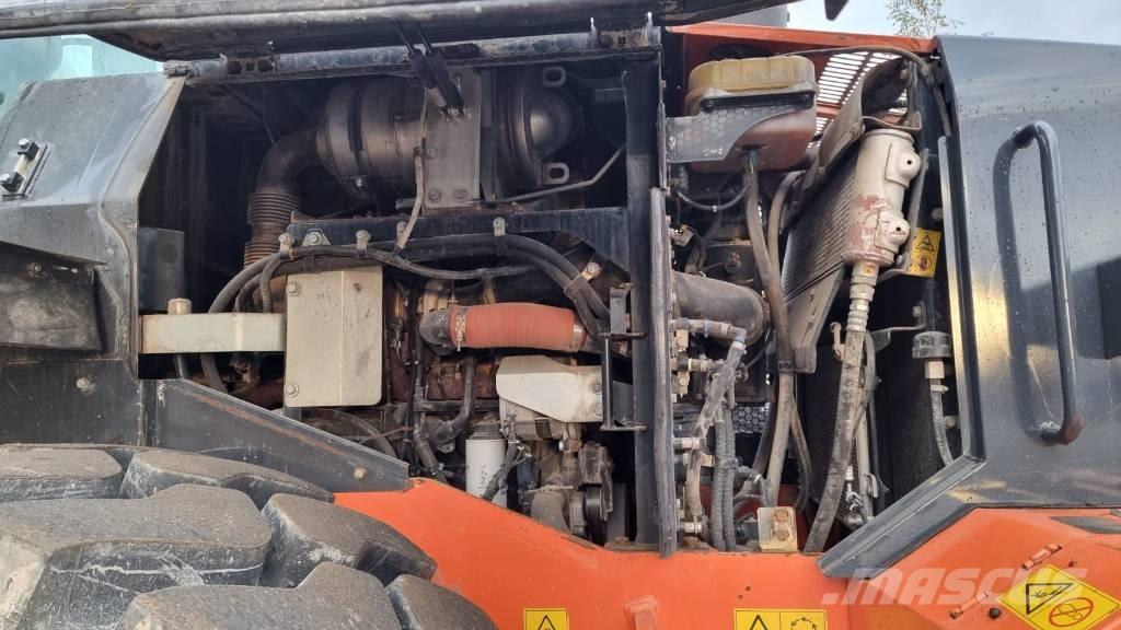 Hitachi ZW 220-6 Utovarivači na točkove