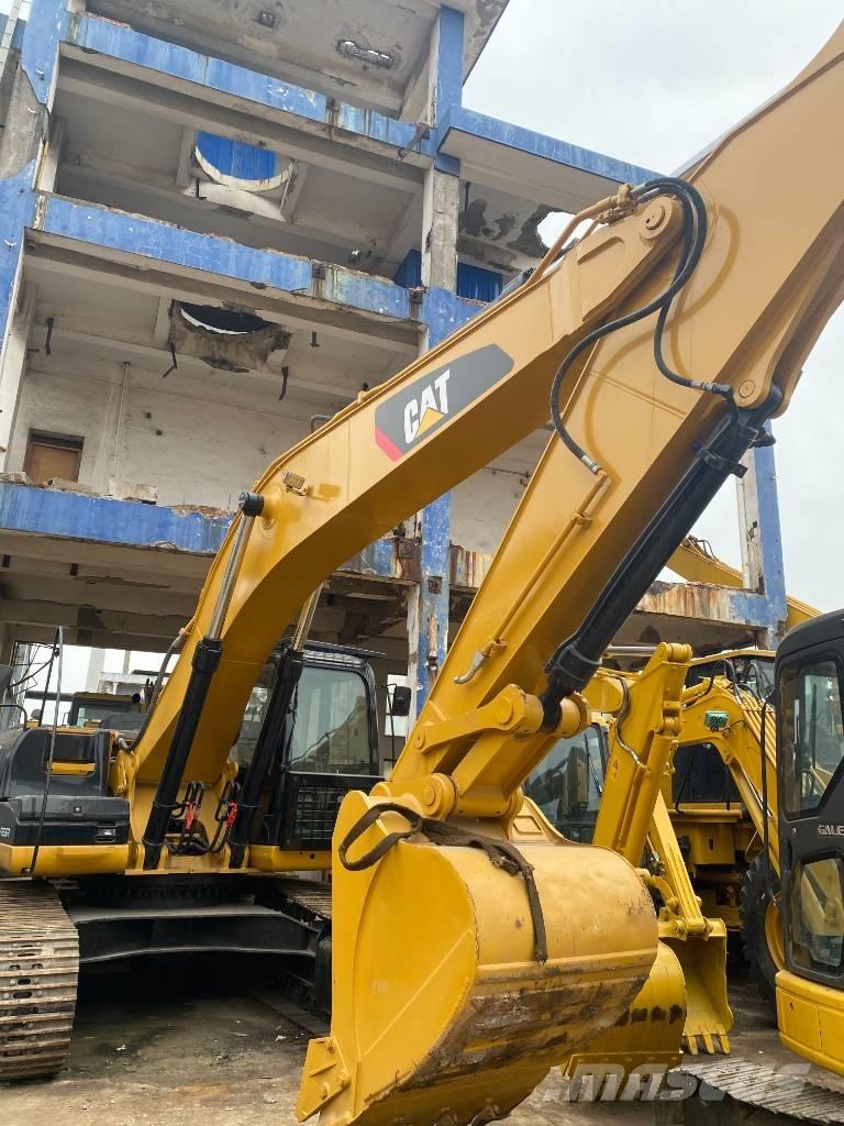 CAT 330 D Bageri guseničari