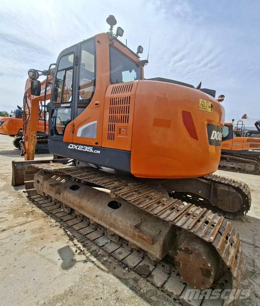 Doosan DX 235 LCR-5 Bageri guseničari
