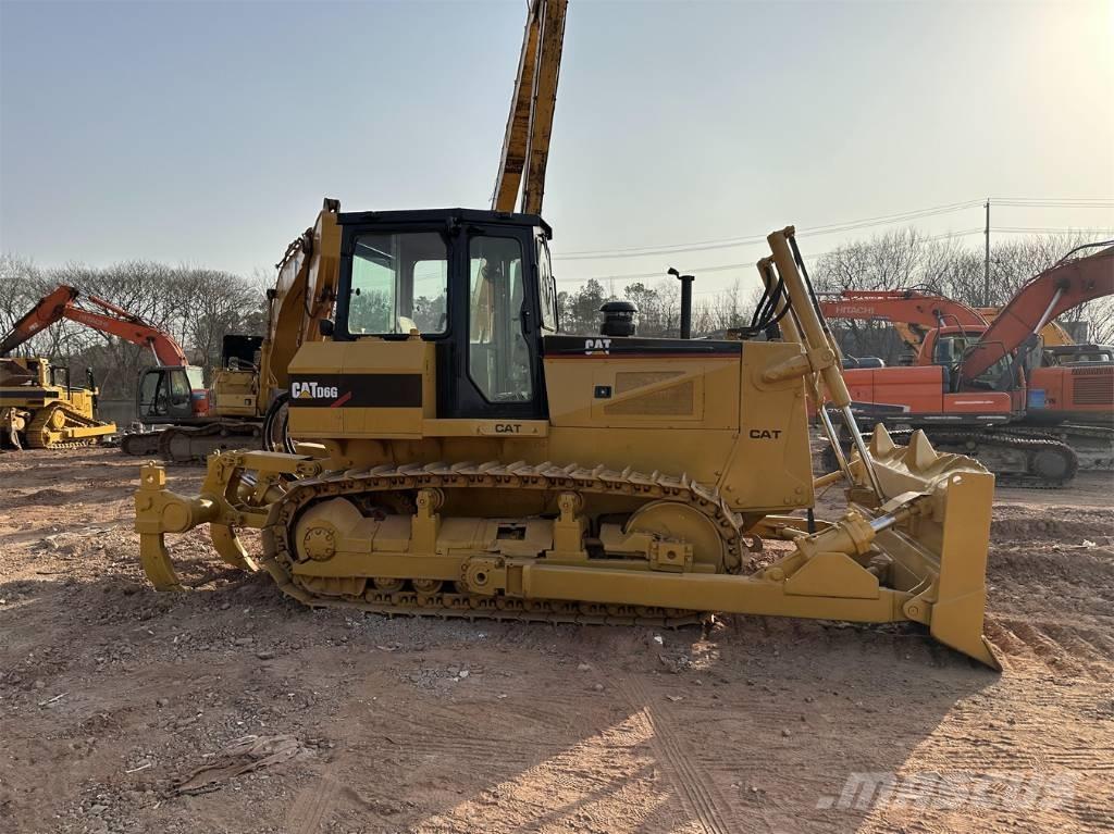 CAT D 6 G Buldožeri guseničari