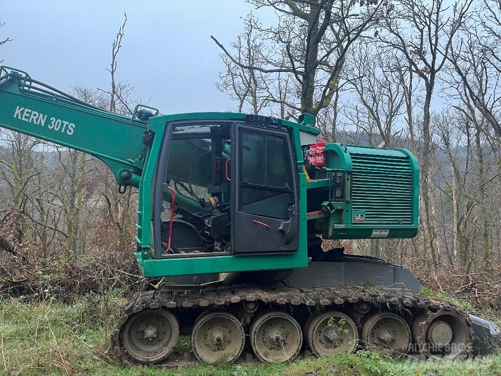 Kern T30 Harversteri