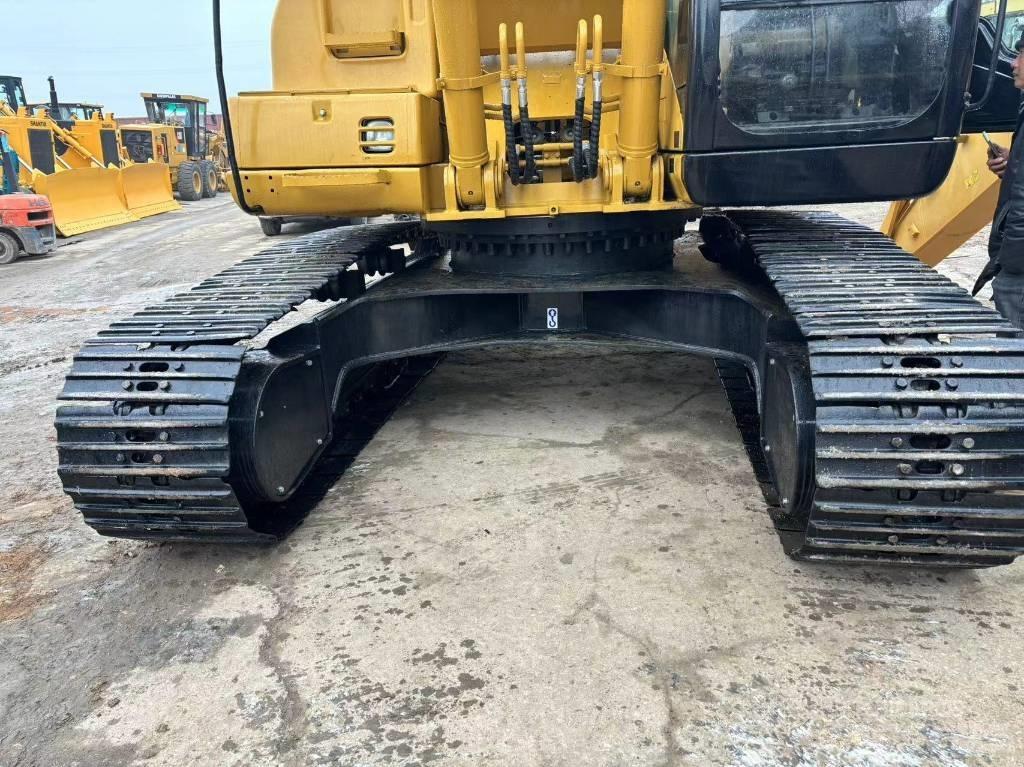 CAT 325 C Bageri guseničari