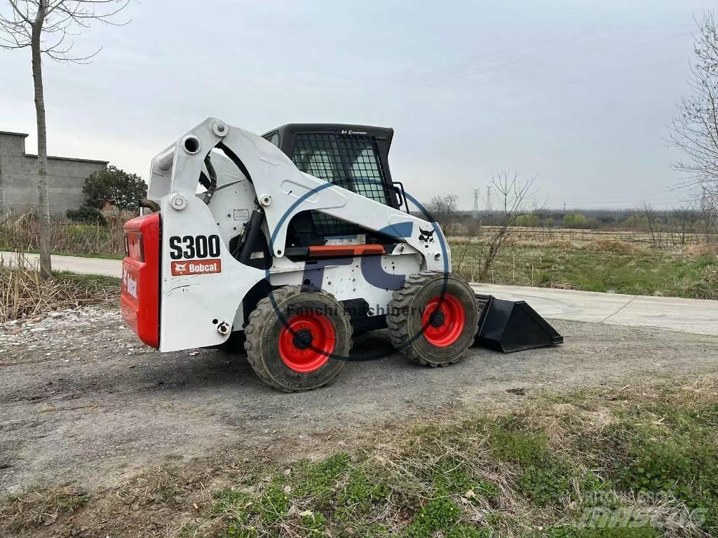 Bobcat S 330 Skid steer mini utovarivači