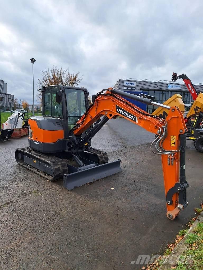 Develon DX 50 Z-7 Mini bageri < 7t