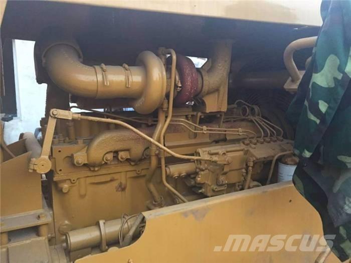 CAT D 6 D LGP Buldožeri guseničari