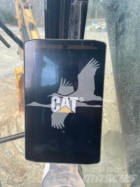 CAT 320 Bageri guseničari