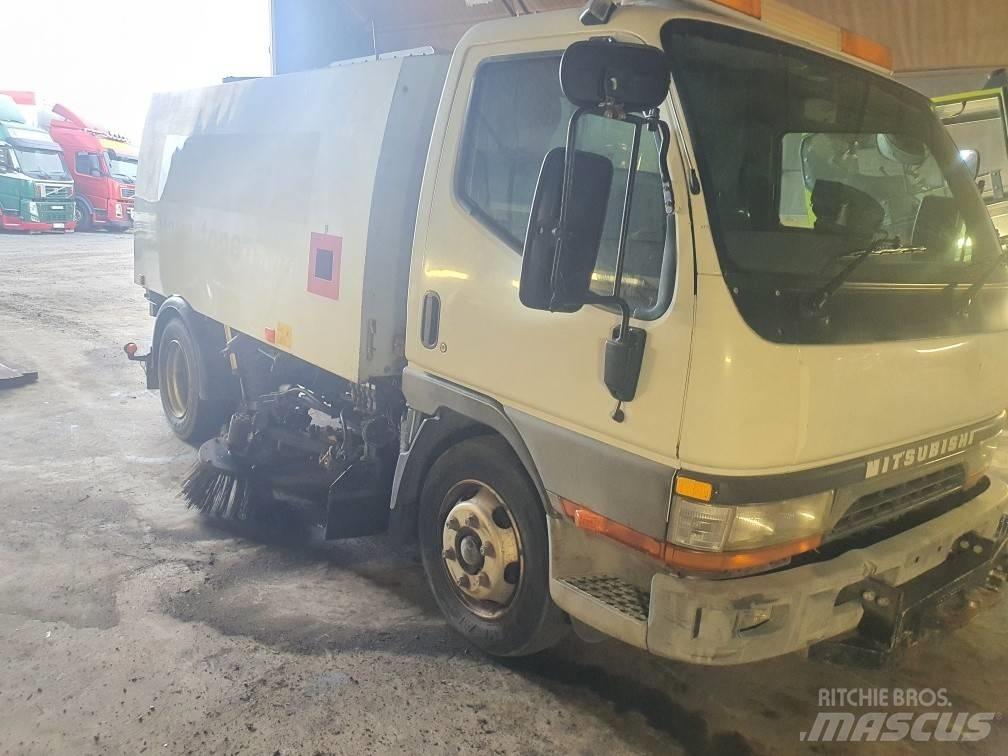 Mitsubishi Canter Mašine za čišćenje
