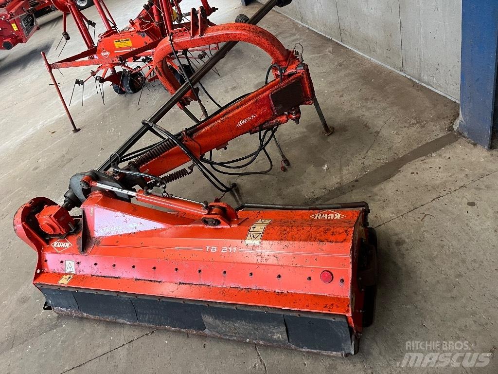 Kuhn TB 211 Kosilice za livade