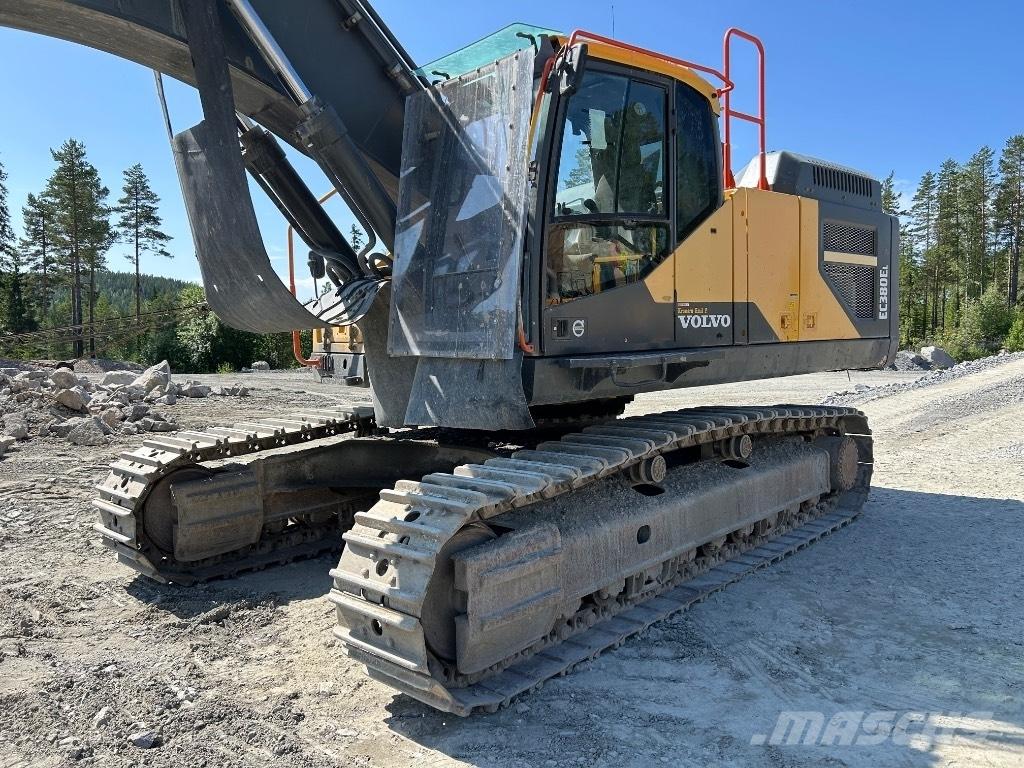 Volvo EC 380 EL Bageri guseničari