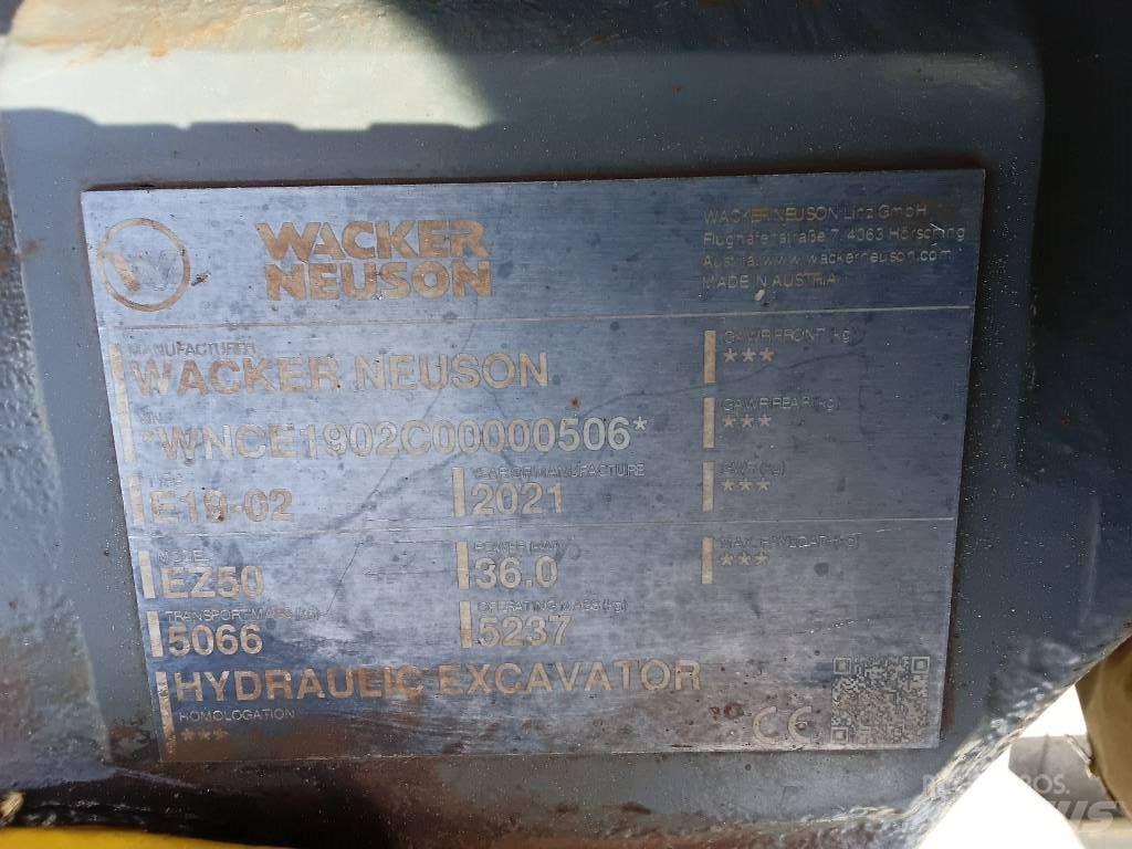 Wacker Neuson EZ50 Bageri guseničari