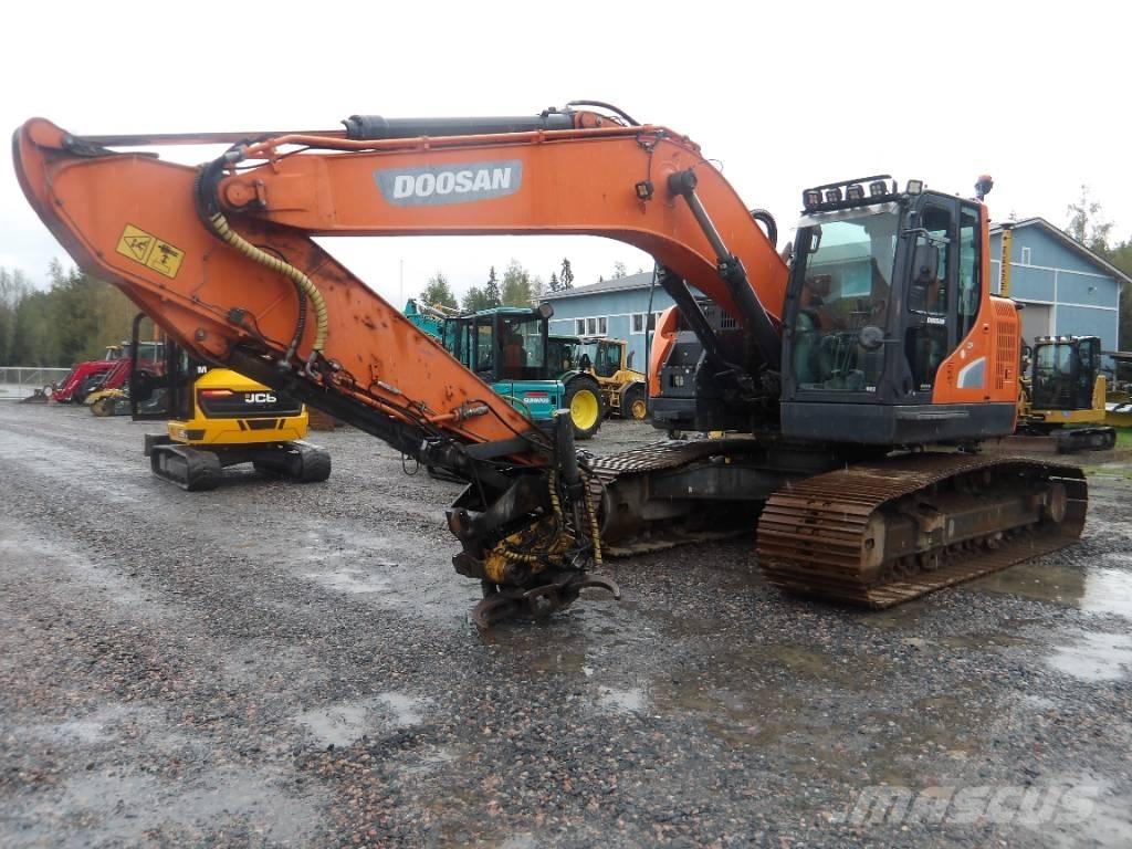 Doosan DX 235 LCR-5 Bageri guseničari