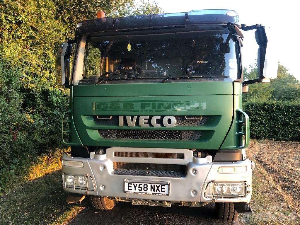 Iveco AD 260 T33 Kiperi kamioni