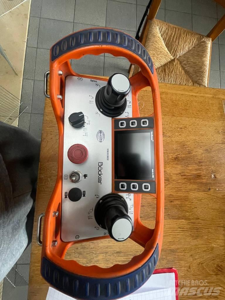 Böcker AK 36/4000 Polovne dizalice za sve terene