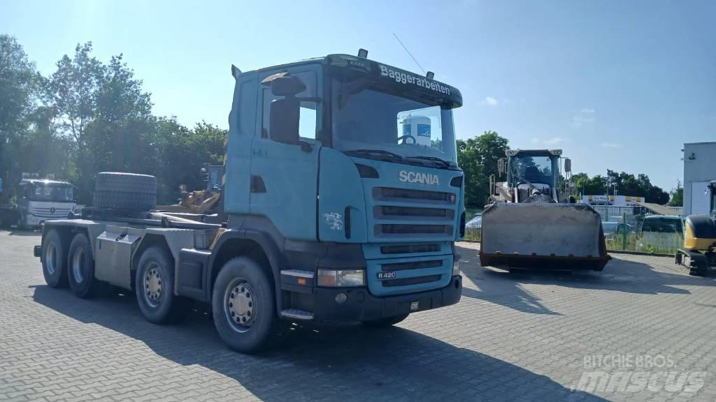 Scania R 420 Rol kiper kamioni sa kukom za podizanje tereta