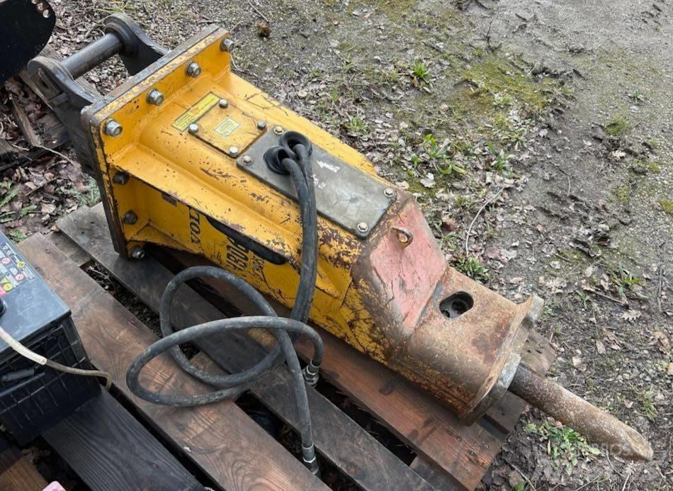 Volvo HB08 Čekići