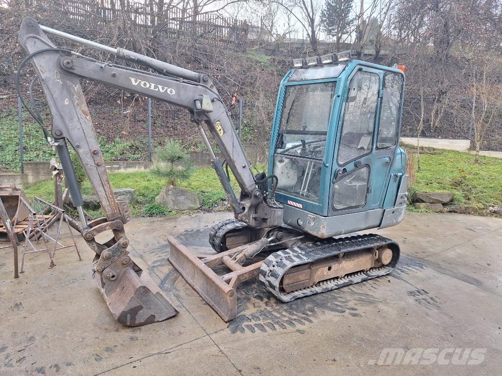 Volvo EC 25 Mini bageri < 7t