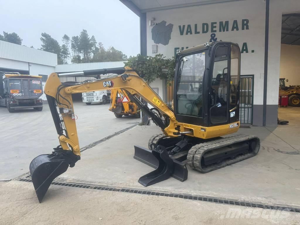 CAT 302.7 D CR Mini bageri < 7t