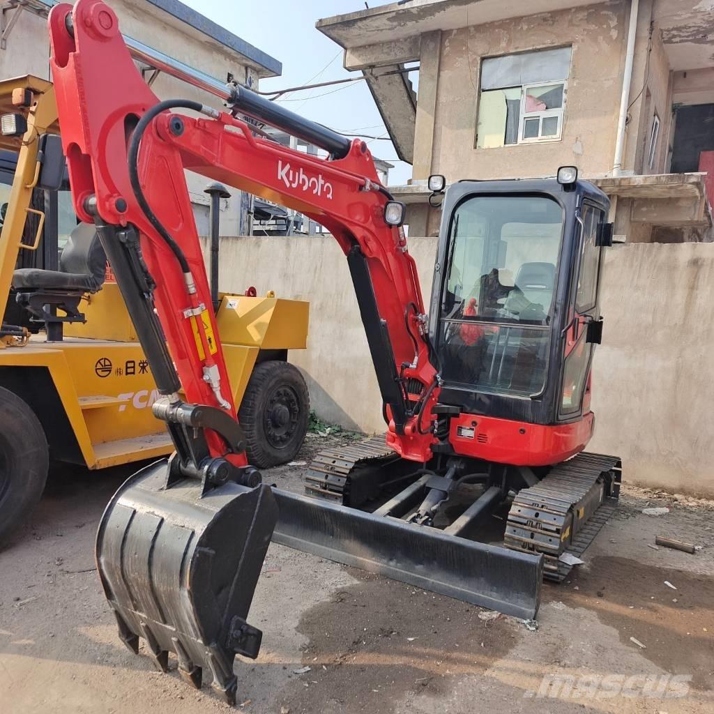 Kubota U 35 Mini bageri < 7t