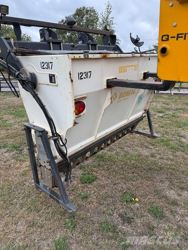 Bomag BS 180 Valjci sa duplim bubnjem