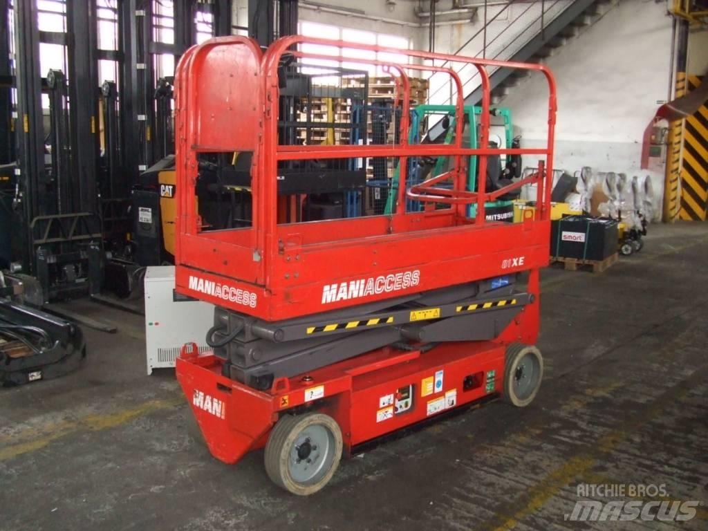 Manitou 81XE Makazaste platforme