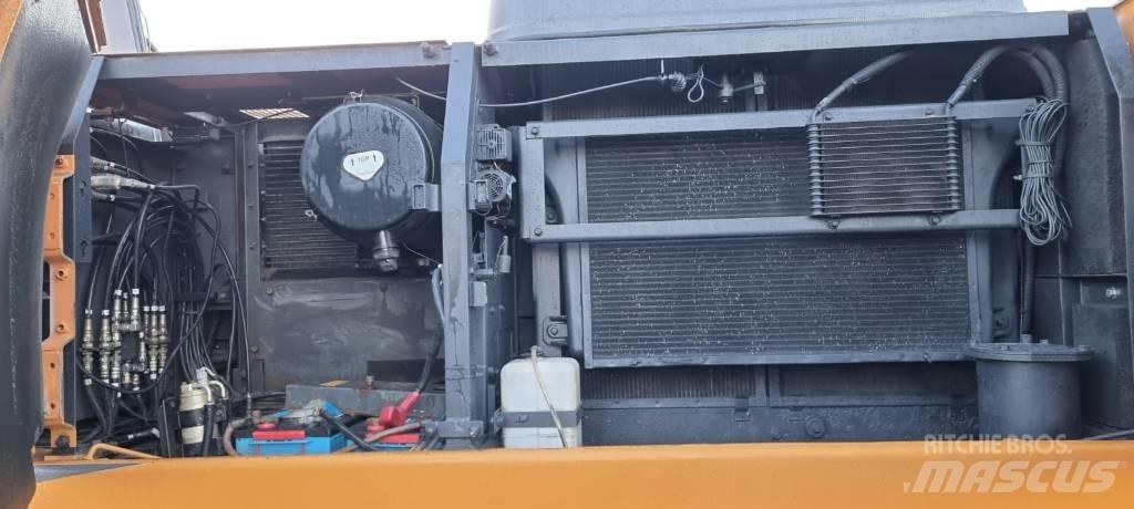 CASE CX 330 LC Bageri guseničari