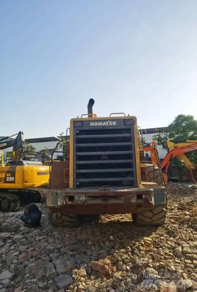 Komatsu WA 600 Utovarivači na točkove