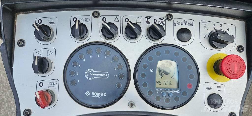 Bomag BW 138 AC-5 Kombinovani valjci