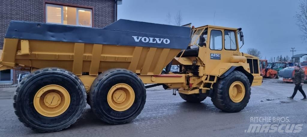 Volvo A 25 C 6x6 Zglobni damperi