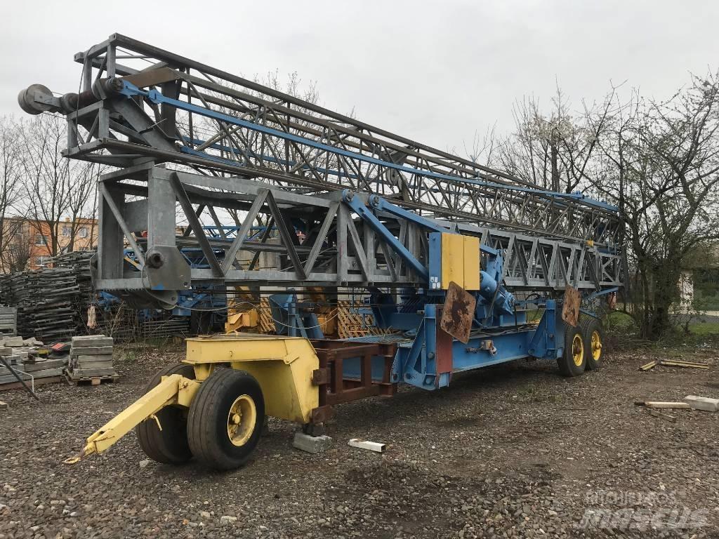 Pekazett TK 3010 Kranovi tornjevi
