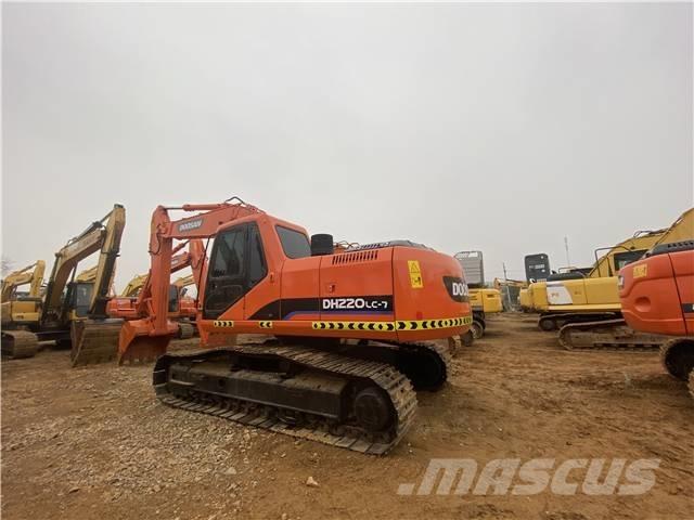 Doosan DH220LC-7 Bageri guseničari