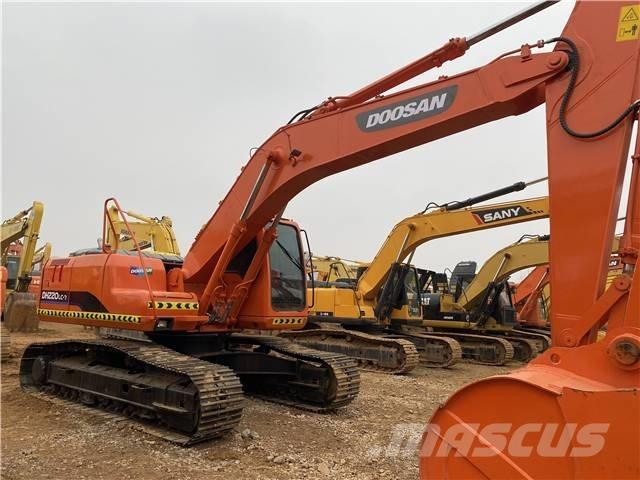 Doosan DH220LC-7 Bageri guseničari