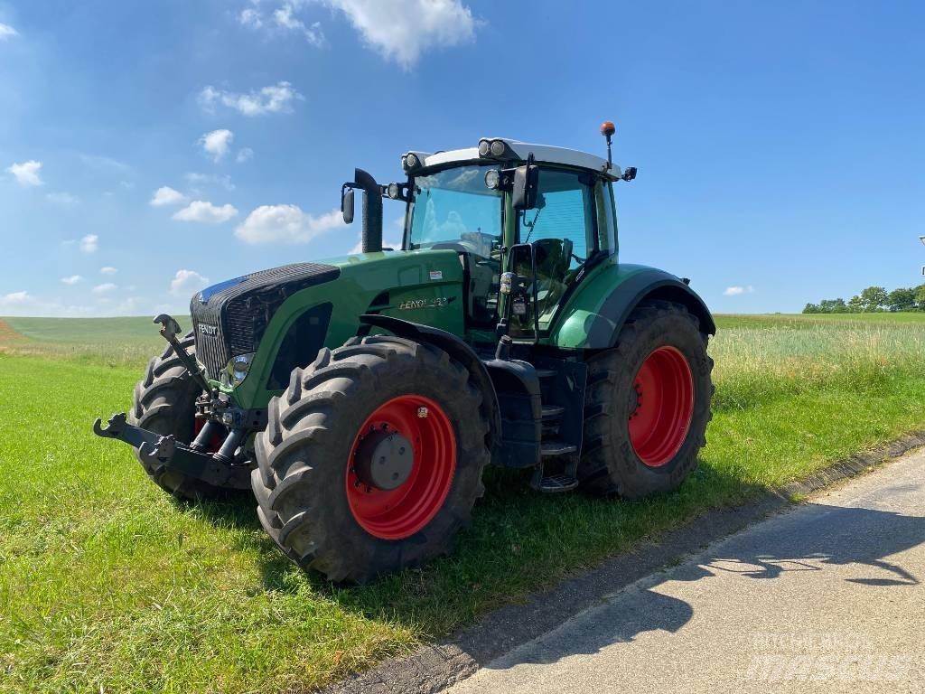 Fendt 933 Vario Traktori