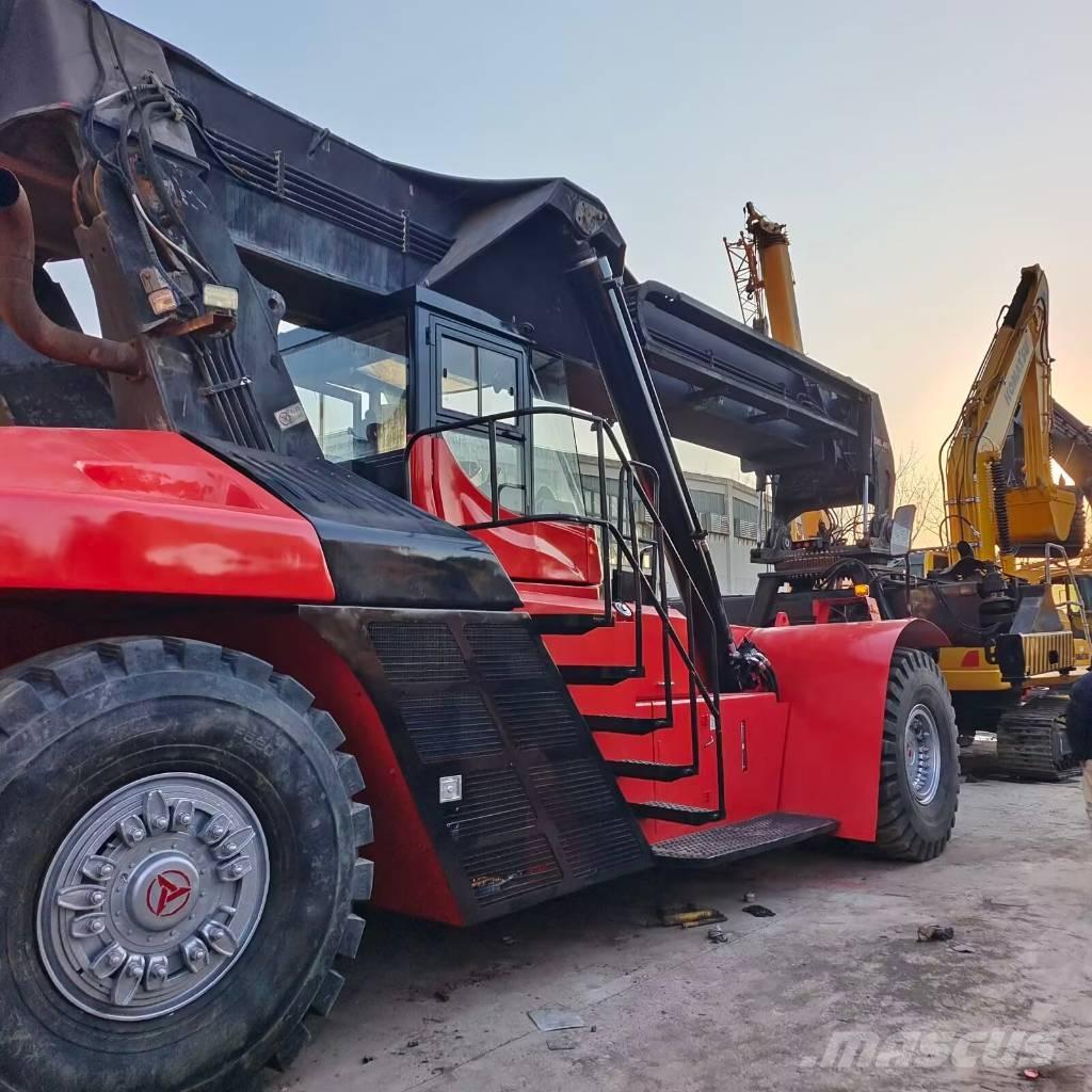 Sany SRSC 45 C30 Dohvatni viljuškari