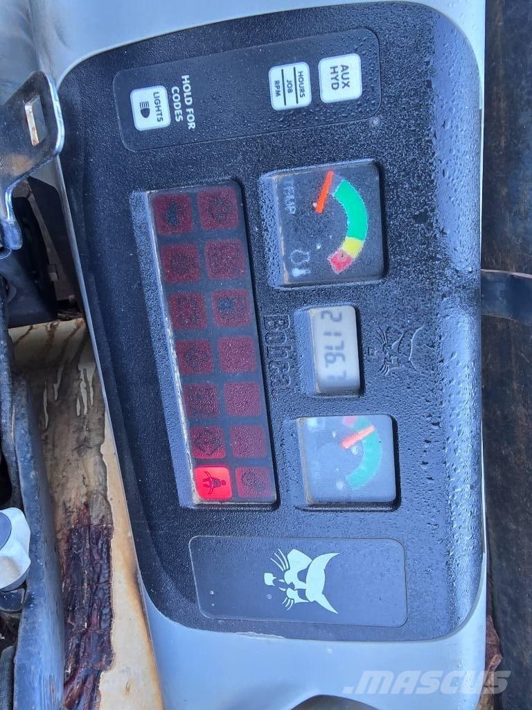 Bobcat 325 G Mini bageri < 7t