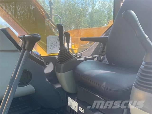 Komatsu pc70-8 Bageri guseničari