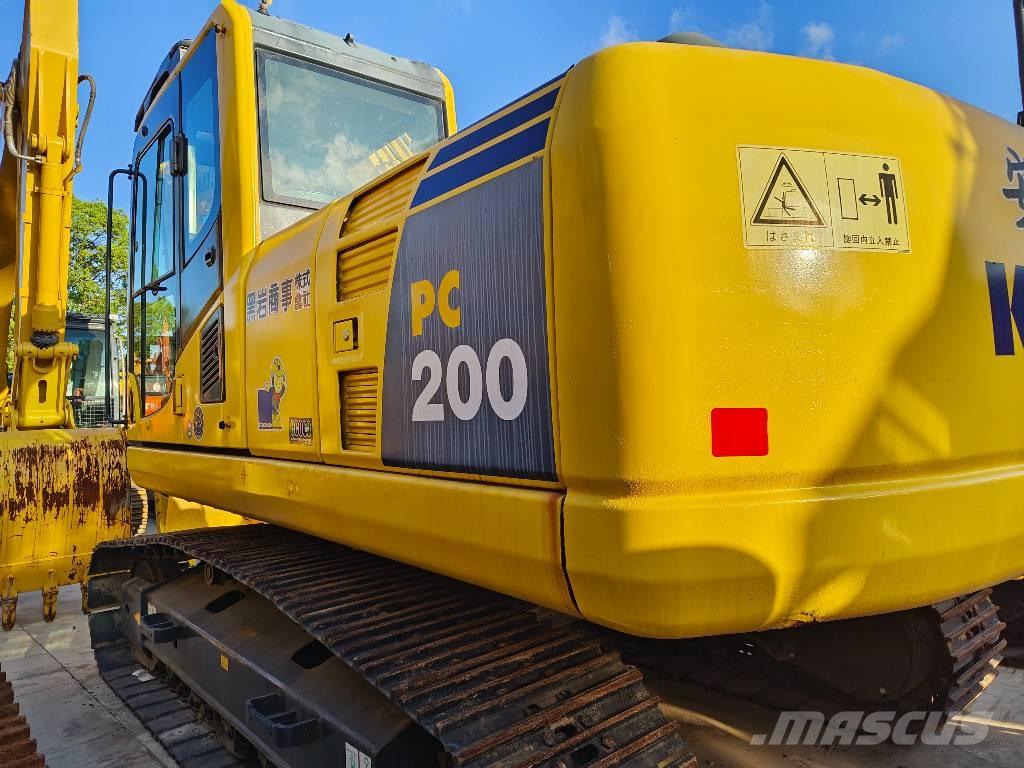 Komatsu PC 200-8 Bageri guseničari