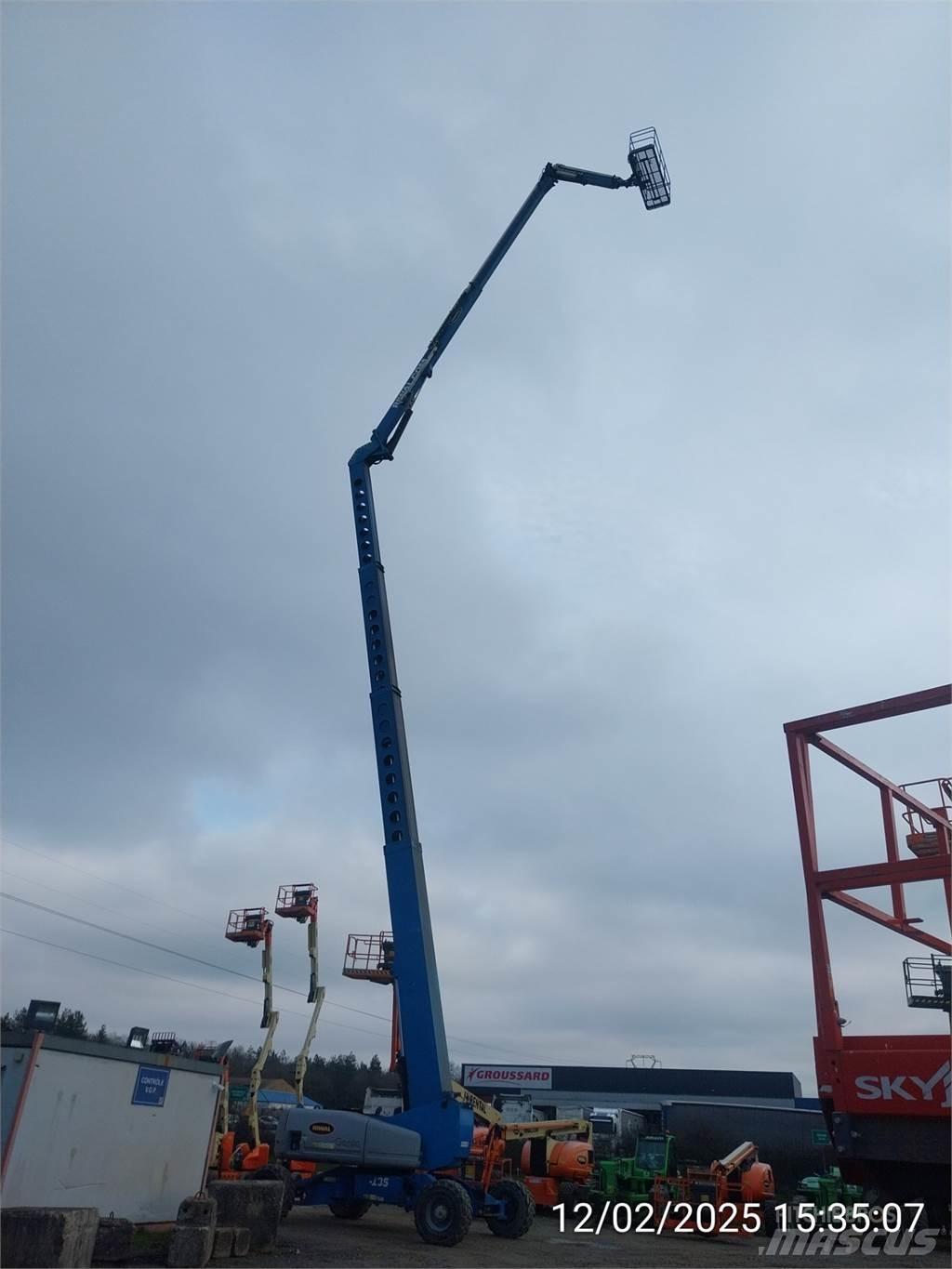 Genie Z135/70 Zglobne podizne platforme